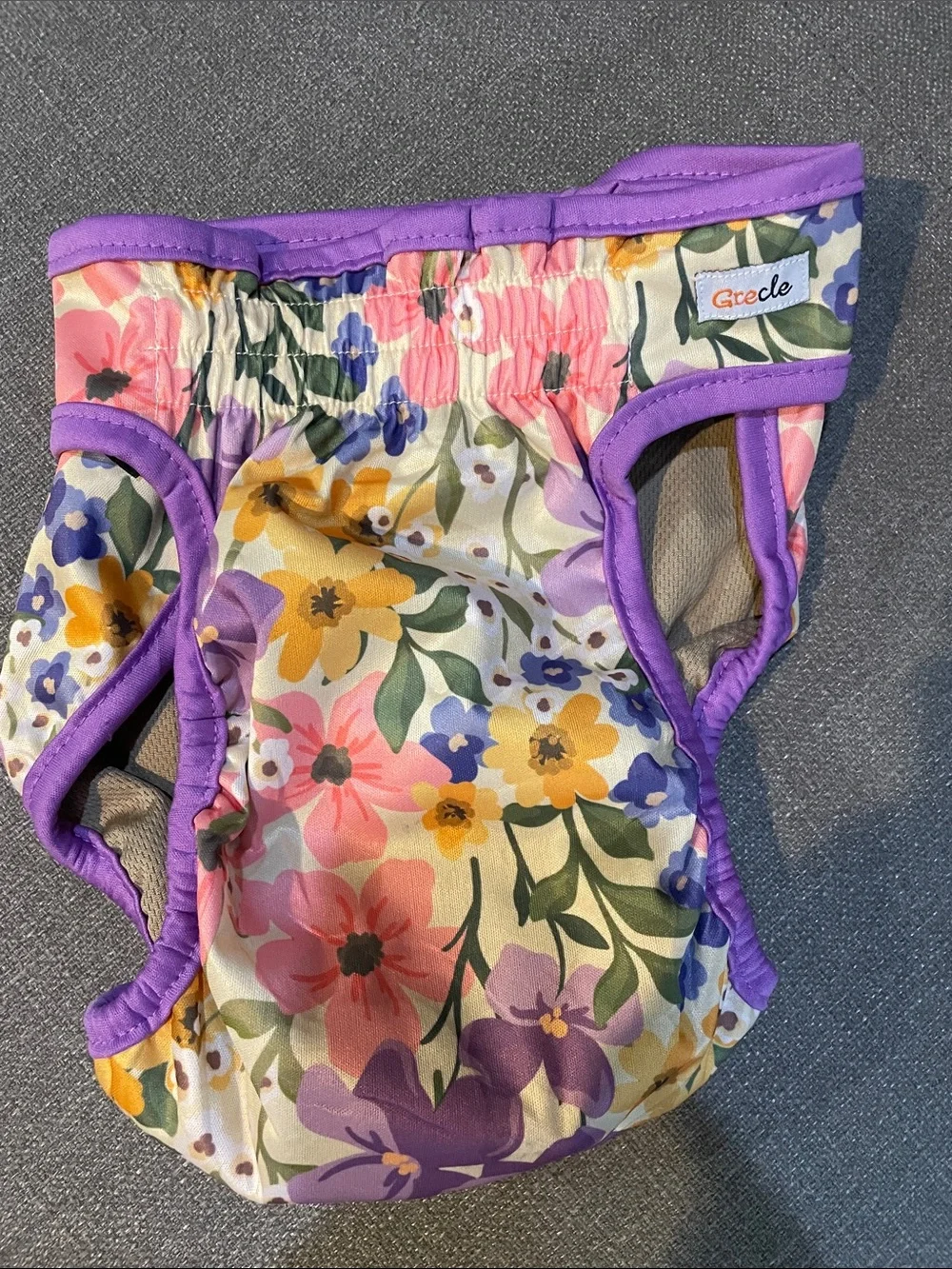 Grecle dog diapers